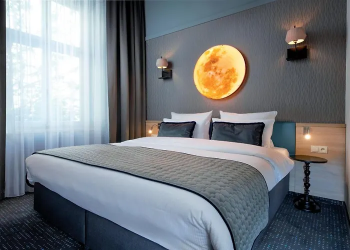 Hotel Legend